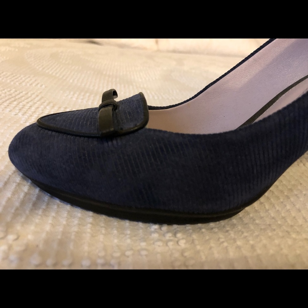 Johnston & Murphy shoes 8.5 blue corduroy